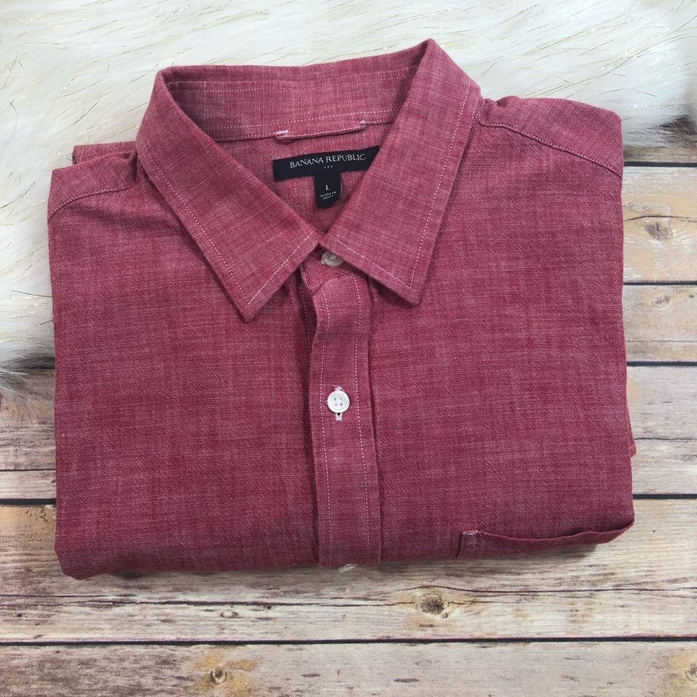 Banana Republic Mens Red Button Up Shirt Size L